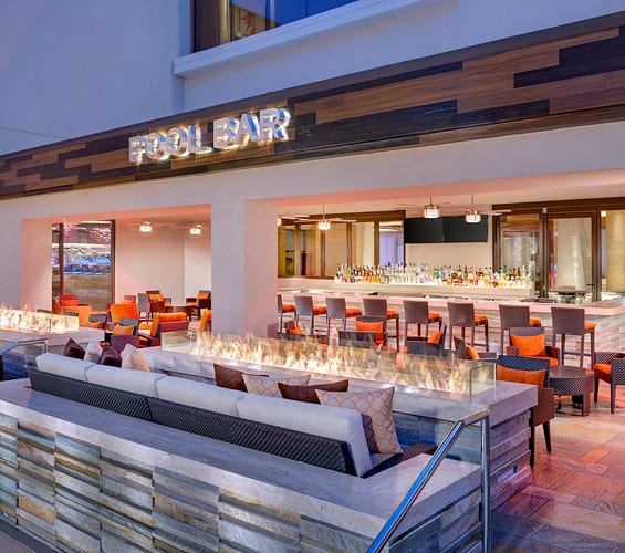 Pool Bar