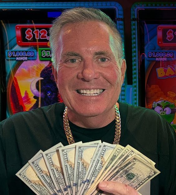 YouTube स्लट प्रभावकार, वेगास म्याट ग्राटन रिसोर्ट र क्यासिनोमा आउँदैछ।